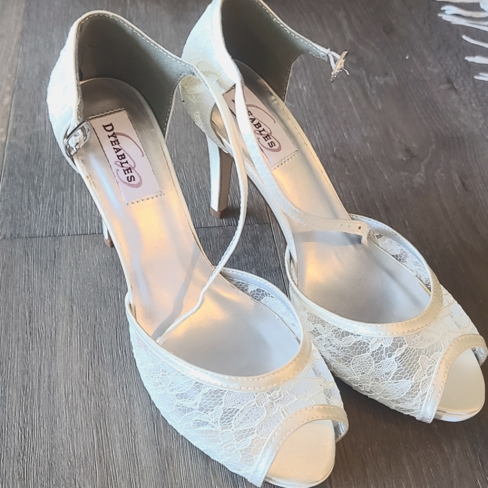 SATIN, IVORY, OPEN TOE DRESS UP HIGH HEELS WITH THE ANKLE STRAP. CUSTOM MADE.